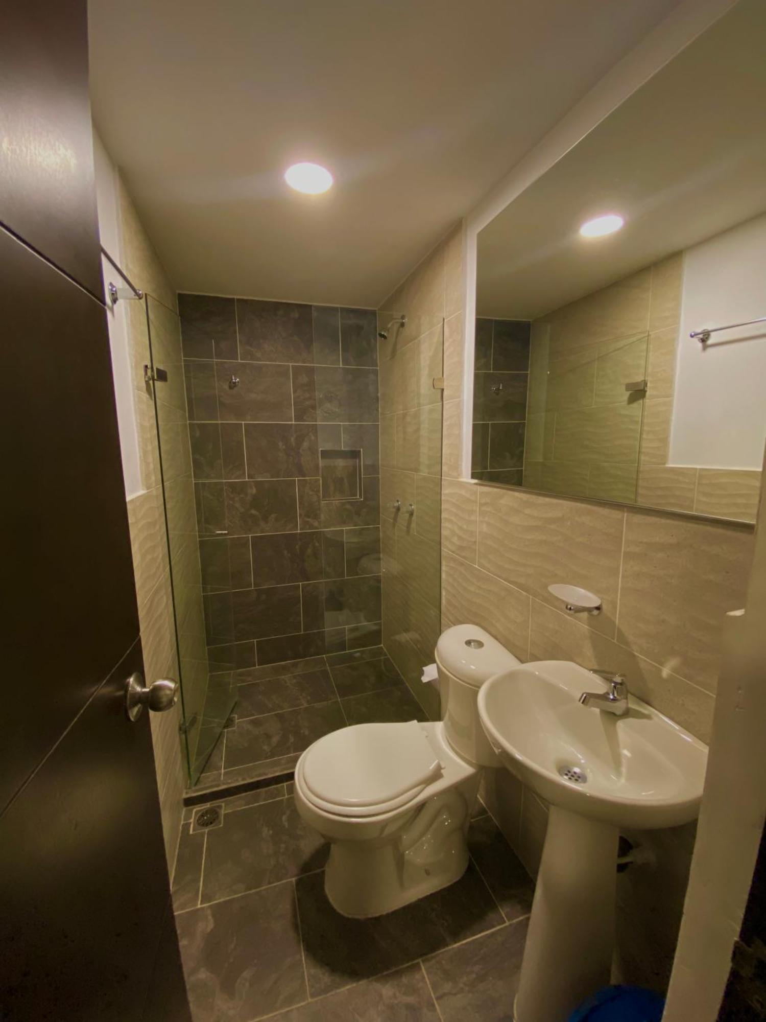 Hotel Buenos Aires Central Medellín Buitenkant foto